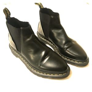 Dr. Martens Chelsea boot